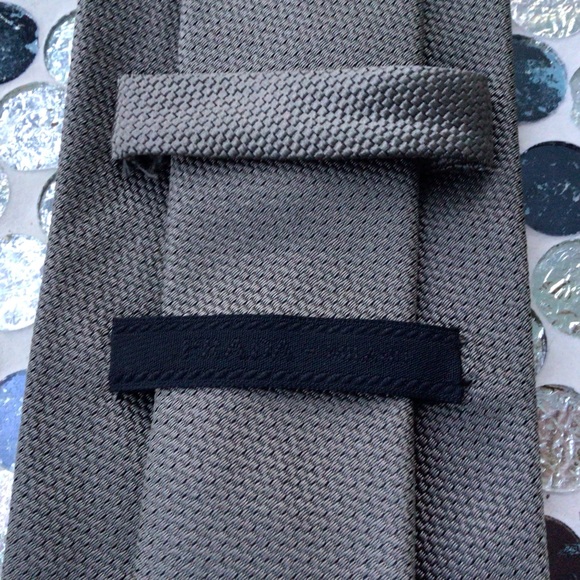 Prada Milano 100% Silk Mens Tie Made in Italy - Picture 6 of 15